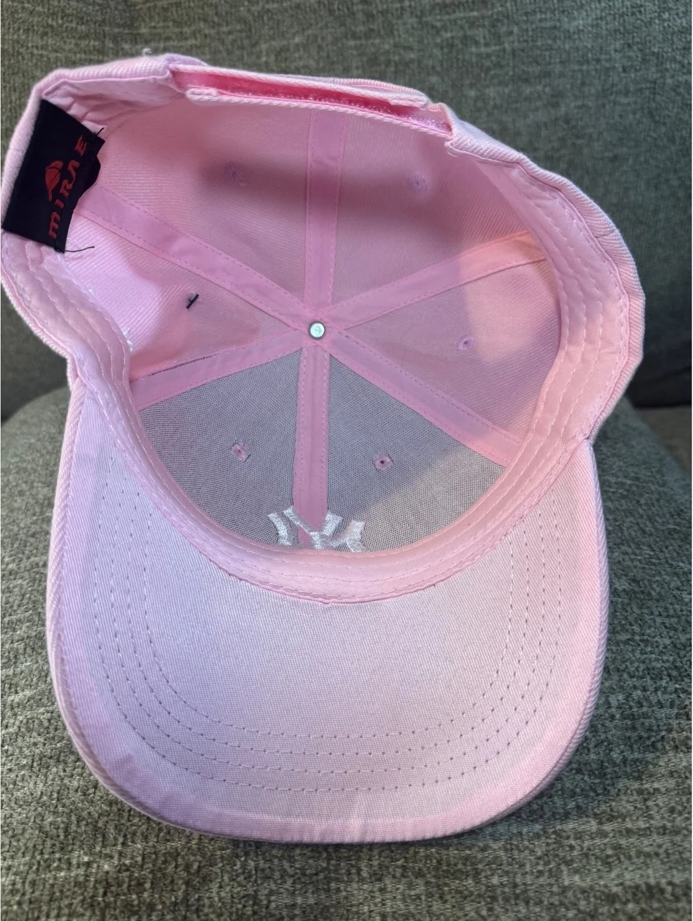 New York Yankees Women’s Pink Adjustable baseball cap